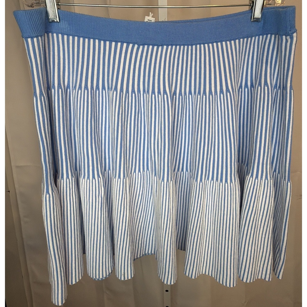 Free Assembly XXL Women's Plus Ribbed Sweater Stitch Tiered Mini Skirt NWT - Picture 6 of 8